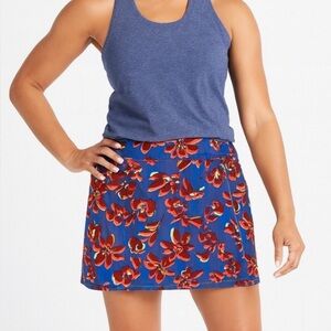 Athleta salutation stash 16.5 skort purple coral size xxs